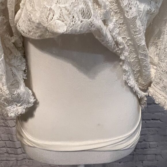 Anthropologie Bailey 44 Tusk Cold Shoulder Lace Top size S Feminine Romantic - Picture 9 of 13